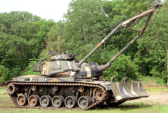 Саперный танк M728 (США)